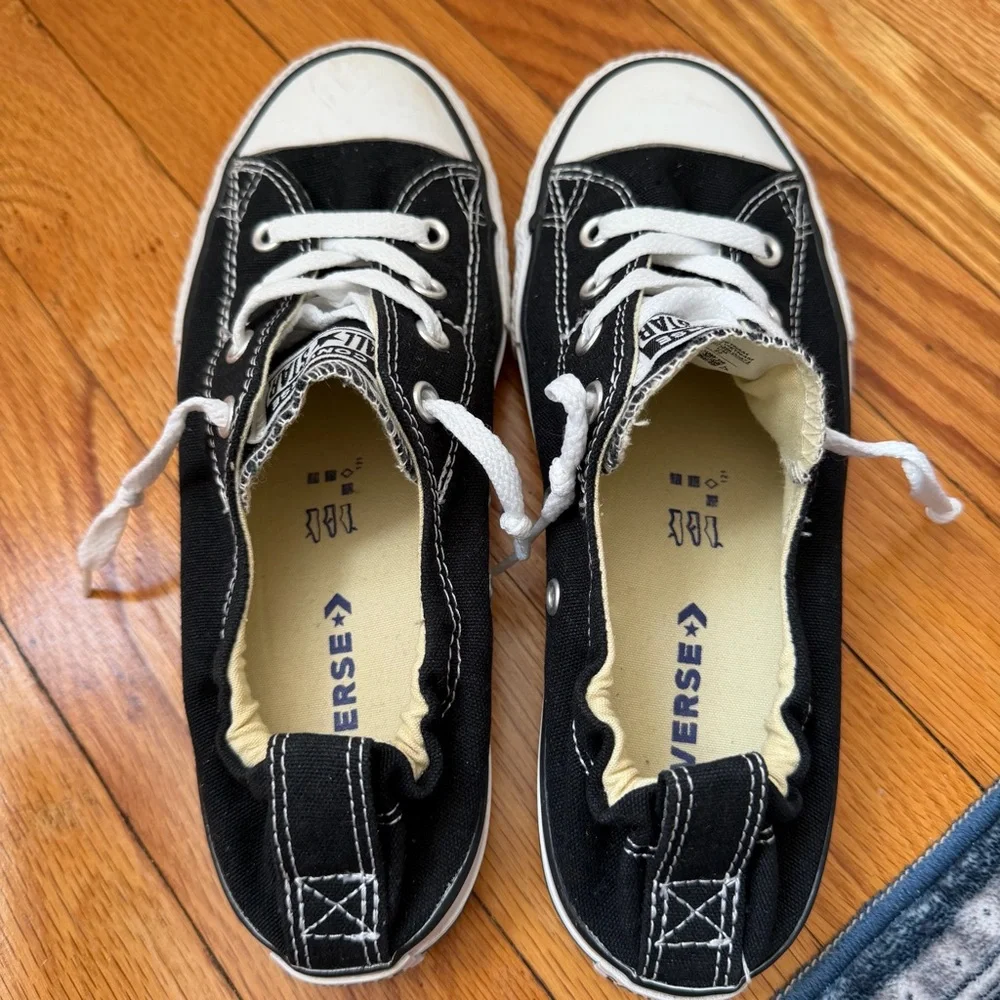 Converse Kids Black Low-Top Slip On Canvas Sneakers Kids Size 4